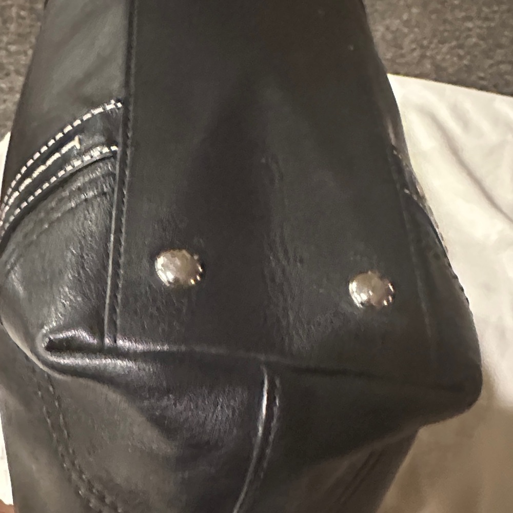 Coach Black Leather Tote with White Contrast Stitching F13098 - Picture 6 of 14